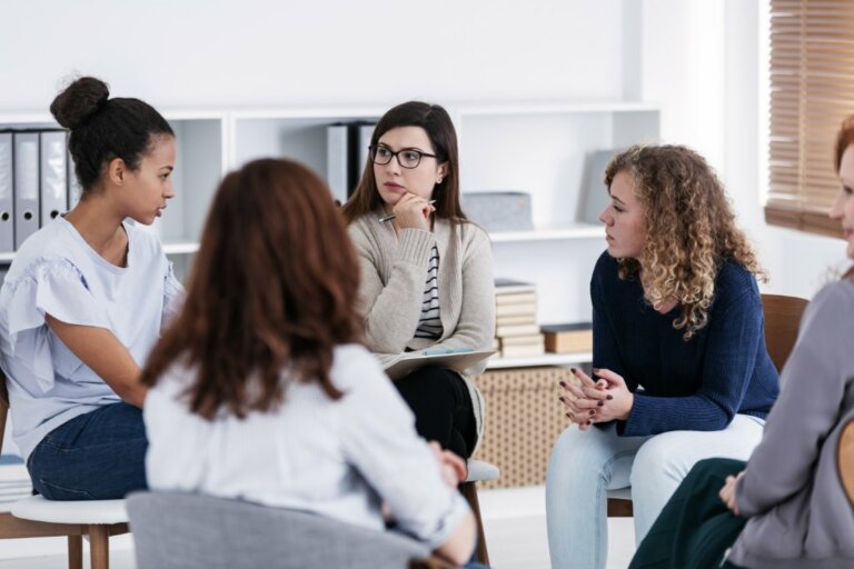 Women of Narcissistic Parents Group